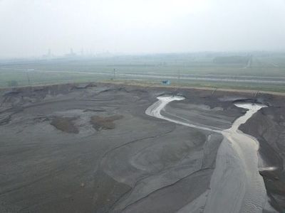 包鋼新建項目（包鋼新建項目及其進展情況涵蓋了教育、環保、基礎設施等多個領域）